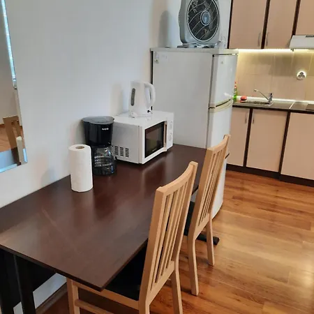 Cathlyn Apartmán