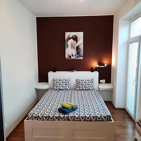 Cathlyn Апартаменты