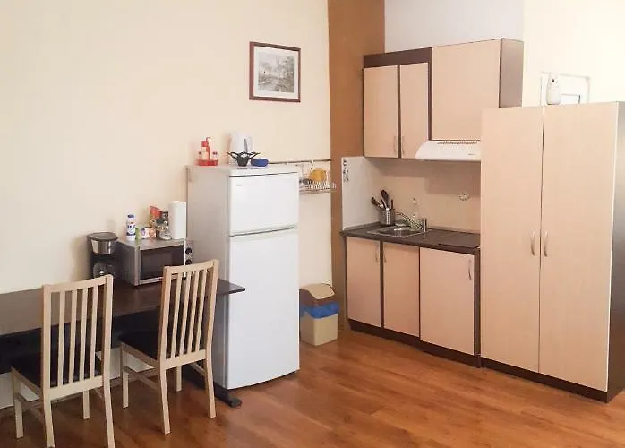 Cathlyn Apartament *